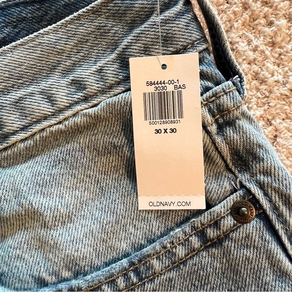 NWT Men’s Old Navy Light Wash Straight Jeans Size 30/30 - Picture 12 of 12
